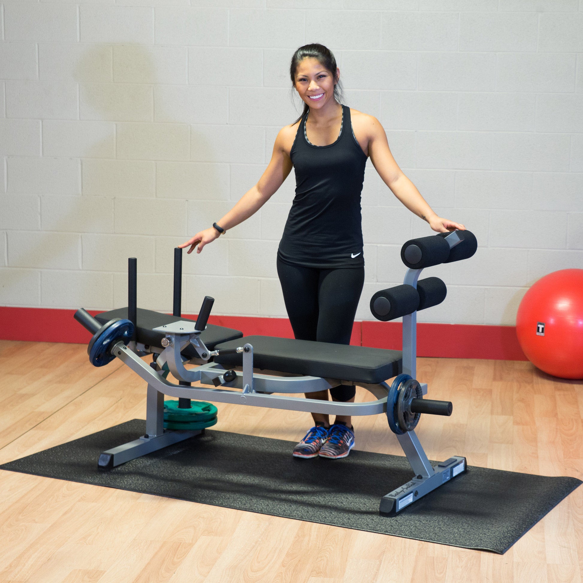 Body-Solid Counter-Balanced Ab Machine