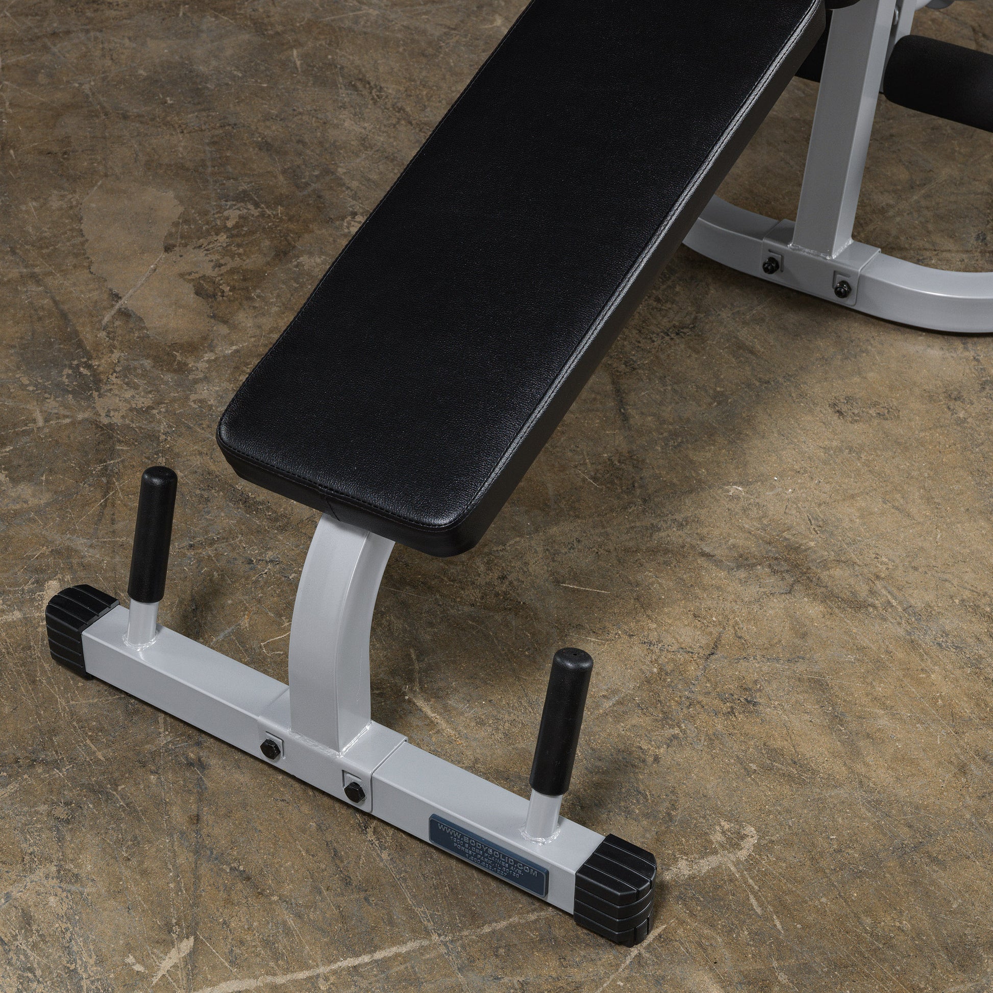 Body-Solid Powerline Leg Extension & Curl Machine