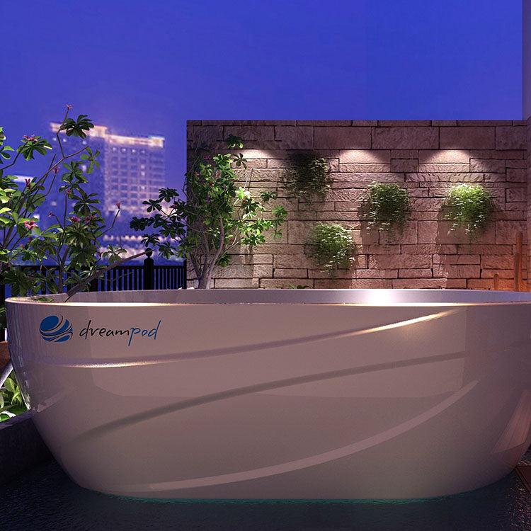 ZiahCare's Dreampod Commercial Cold Plunge Mockup Image 3