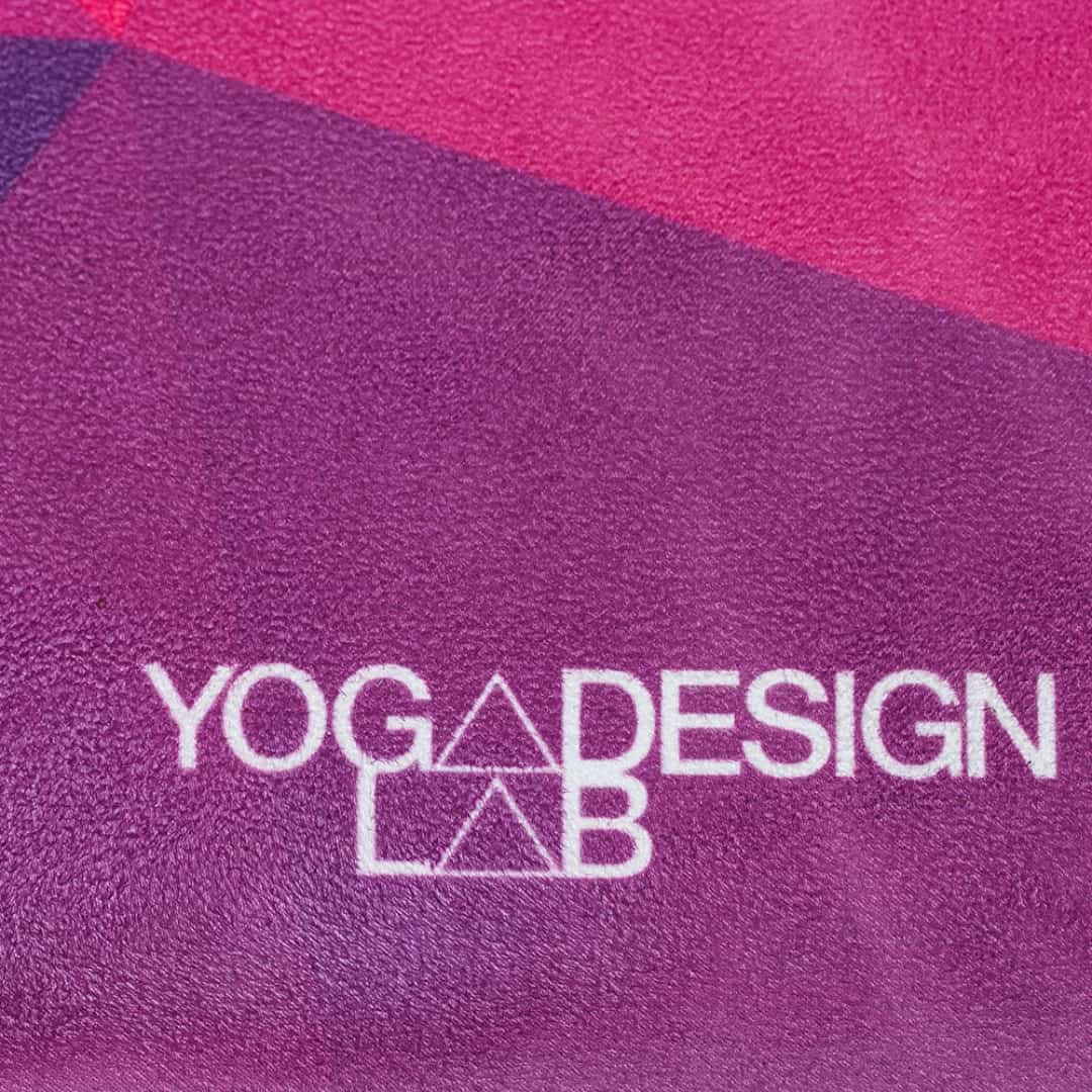 yoga design lab geo combo yoga mat ydl006 mockup 4