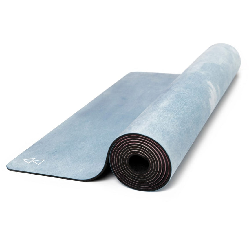 yoga design lab thar combo yoga mat ydl014 mockup 4